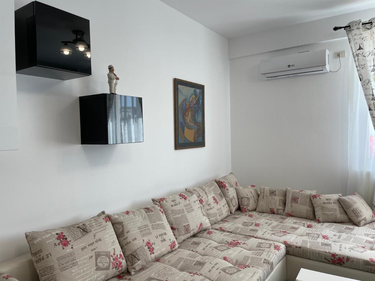 Iany Residence 1 Năvodari Екстериор снимка